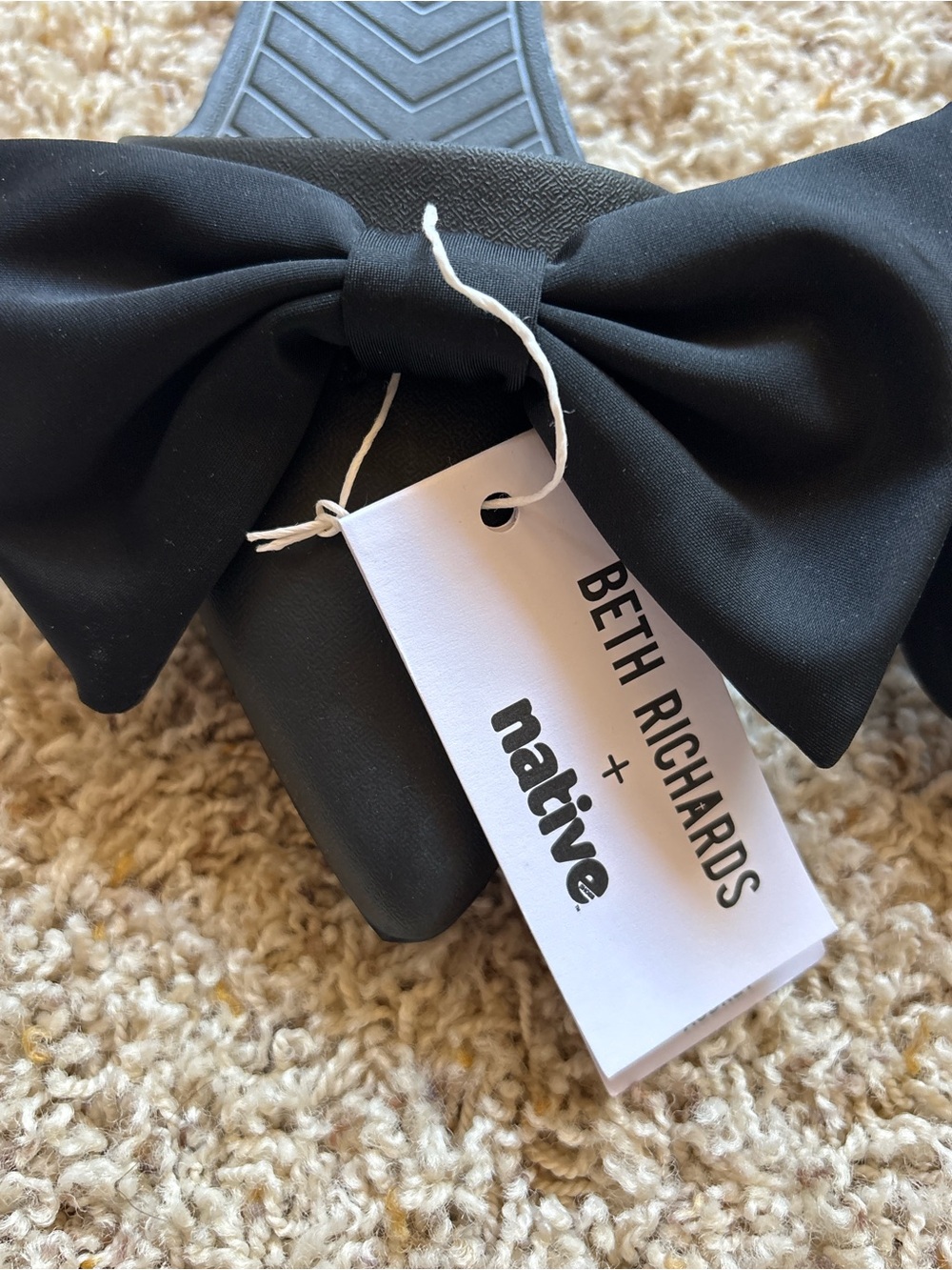 Beth Richards x Native Women's Black Audrey Bow Pointed Toe Flats 7 and 9 NWT - Picture 2 of 9